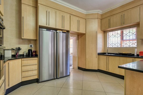 Smart thermostats: key features for uk homes to support the comfort of elderly loved ones