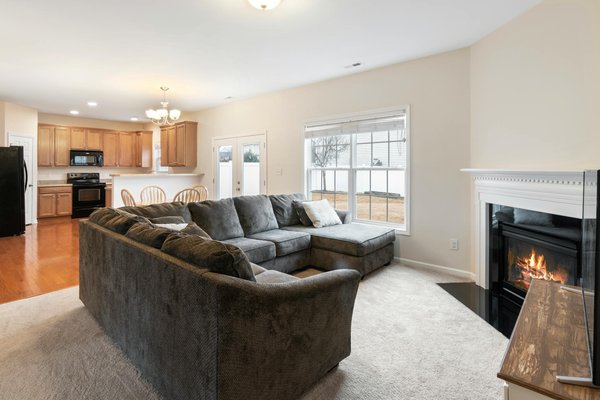 The Definitive UK Cottage Handbook: Top Tips for Cleaning and Preserving Your Hardwood Floors